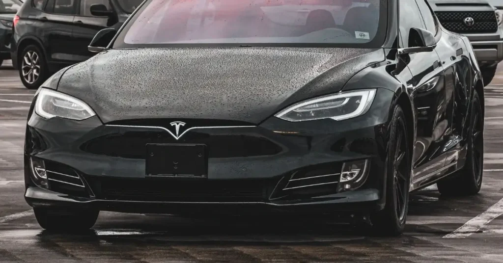 Tesla Pros and Cons